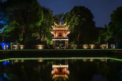 Du lịch đêm Hà Nội níu chân du khách quốc tế