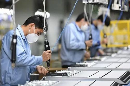 Đảm bảo tiền lương, thưởng Tết cho người lao động
