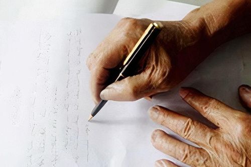 Sau 50 tuổi, cha mẹ có tầm nhìn xa đều âm thầm để lại cho con 3 loại 'tài sản'