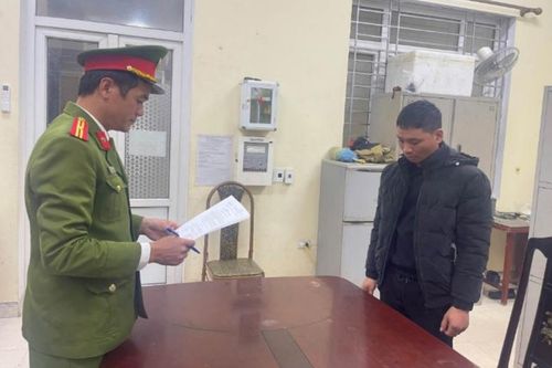 Đi ăn cỗ cưới, gã thanh niên trộm tiền phong bì mừng của chủ nhà