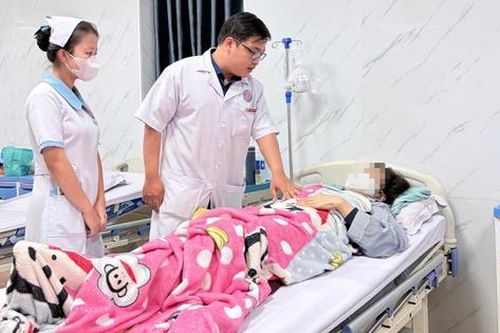 Vụ nghi ngộ độc bánh mì ở Quảng Ngãi: Lộ hàng loạt vi phạm an toàn thực phẩm