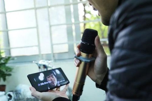 Từ 15/12, hát karaoke gây ồn ào bất kỳ lúc nào cũng có thể bị phạt tới cả trăm triệu đồng