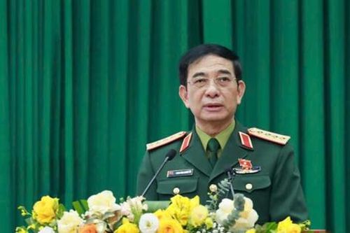 Đại tướng Phan Văn Giang tiếp xúc cử tri Thái Nguyên