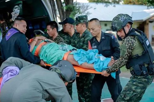 Thương vong tiếp tục gia tăng do đụng độ biên giới Thái Lan - Campuchia