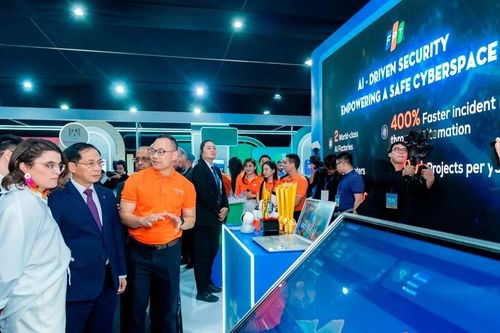 FPT công bố 5 công nghệ chiến lược, dành 100 triệu USD nghiên cứu lượng tử và trí tuệ nhân tạo