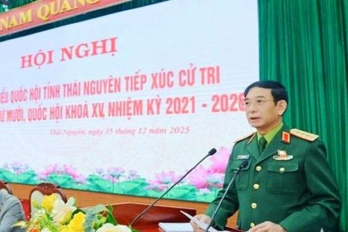 Đại tướng Phan Văn Giang tiếp xúc cử tri tỉnh Thái Nguyên