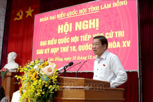 Trưởng ban Nội chính Trung ương Phan Đình Trạc tiếp xúc cử tri Lâm Đồng