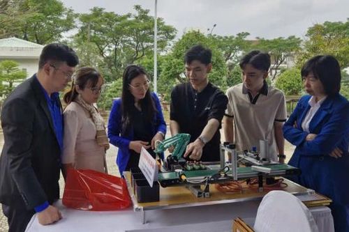 Festival 'Khởi nghiệp đổi mới sáng tạo', lan tỏa tinh thần sáng tạo trẻ trong thanh niên Đà Nẵng