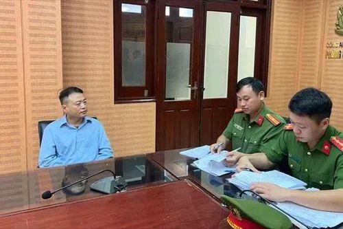 Khởi tố 'Shark Bình' thêm tội trốn thuế