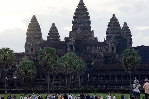 Campuchia cảnh báo người dân di tản khỏi điểm du lịch nổi tiếng có nguy cơ bị trúng bom