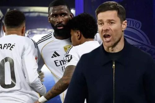 Xabi Alonso được 'cứu' ghế, nhận bất ngờ từ dàn sao Real Madrid