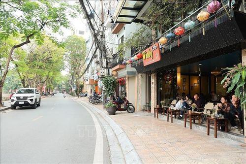 Vỉa hè Hà Nội thông thoáng sau khi lập lại trật tự đô thị