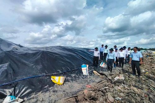 Vĩnh Long xem xét di dời dân quanh bãi rác An Hiệp