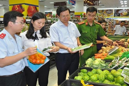 Vướng mắc trong quản lý an toàn thực phẩm khi thực hiện chính quyền 2 cấp