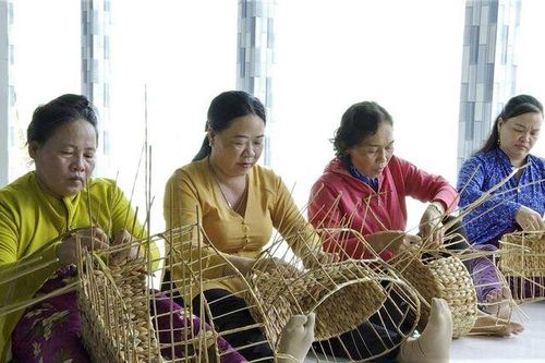 Đào tạo nghề nâng thu nhập lao động ở nông thôn