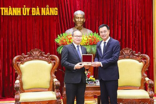 Lãnh đạo thành phố tiếp Tổng Lãnh sự Lào tại Đà Nẵng chào xã giao nhân dịp kết thúc nhiệm kỳ