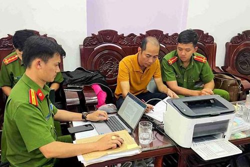 Bóc trần hệ thống nha khoa chui ở Lâm Đồng lừa hơn 1.000 người cao tuổi