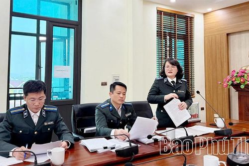Phòng Thi hành án dân sự khu vực 8 họp bàn chuẩn bị cưỡng chế thi hành án