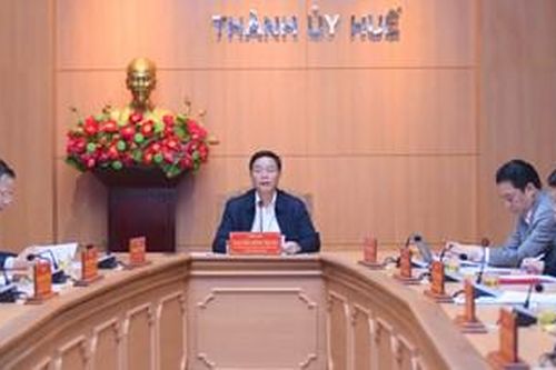 Thường trực Thành ủy nghe báo cáo khắc phục các dự án chậm tiến độ