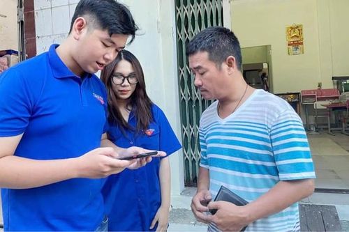 Chuyển đổi số trong bảo hiểm xã hội: Người dân chủ động bảo vệ quyền lợi