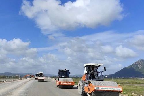 Phấn đấu thông xe kỹ thuật cao tốc Chí Thạnh - Vân Phong vào 31/12