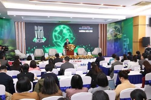 Tín dụng xanh tăng trưởng nóng, ngành ngân hàng cần 'chia lửa'