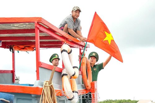 Cấp bách đảm bảo an toàn trên biển
