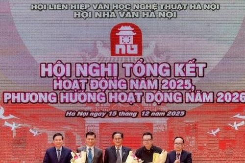 Hội Nhà văn Hà Nội tôn vinh 3 tác phẩm tiêu biểu năm 2025