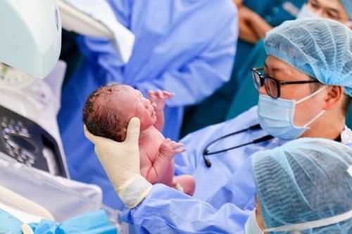 Mức sinh trung bình mỗi phụ nữ là 1,93 con, thấp hơn mức sinh thay thế