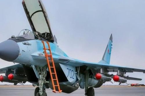 'Thông điệp dang dở' từ tiêm kích MiG-35 Nga gửi tới F-35 và F-22