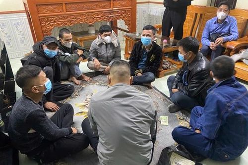 Triệt phá tụ điểm đánh bạc, 10 đối tượng bị tạm giữ