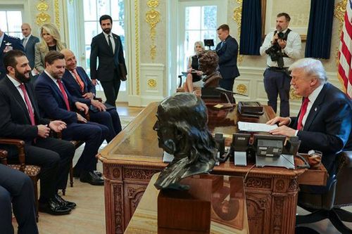 Syria một năm sau ông Assad: Rối rắm trăm bề
