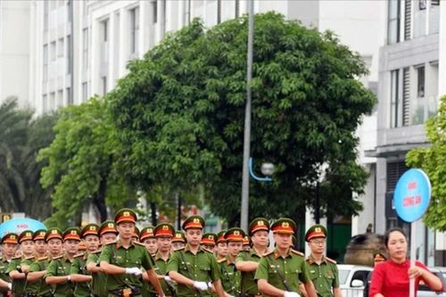 Cái quý nhất là sự tin tưởng của nhân dân