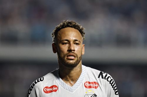 Neymar chuẩn bị cho World Cup theo cách ít ai ngờ