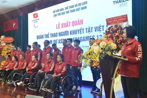 Đoàn thể thao người khuyết tật Việt Nam xuất quân dự ASEAN Para Games