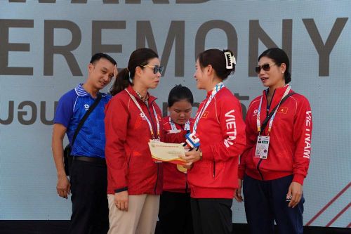 Thu Vinh và Ngọc Trâm vào biên chế ngành Công an sau SEA Games 33