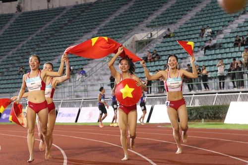 Đoàn TTVN ở SEA Games 2025 ngày 16/12: Điền kinh hoàn thành chỉ tiêu, futsal nữ vào chung kết