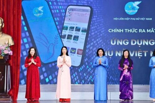 Ứng dụng 'Phụ nữ Việt Nam' thúc đẩy sự tham gia của phụ nữ vào tiến trình chuyển đổi số