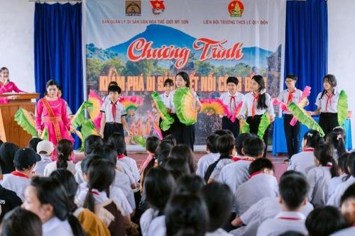 Tuyên truyền, giáo dục di sản Mỹ Sơn cho học sinh phổ thông