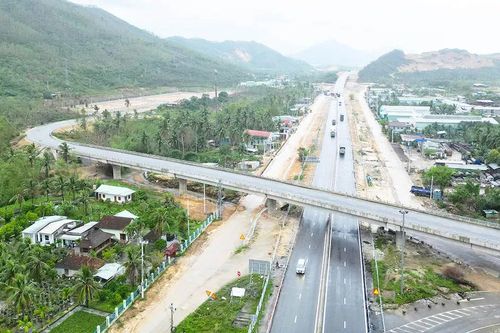 Các dự án giao thông trọng điểm qua miền Trung - Tây Nguyên: Sẵn sàng thông xe, tạo xung lực phát triển