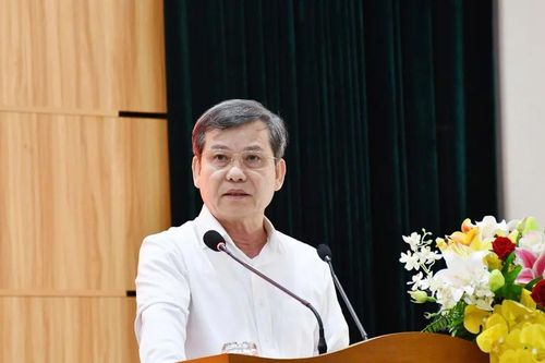 Cử tri đề nghị sàng lọc kỹ, không để cán bộ 'an phận thủ thường' vào bộ máy