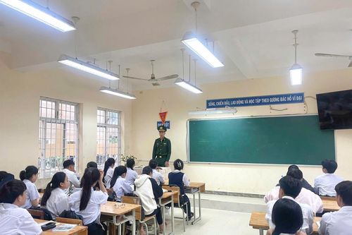 Tổ chức 'Tiết học biên cương', tuyên truyền về Ngày thành lập Quân đội nhân dân Việt Nam