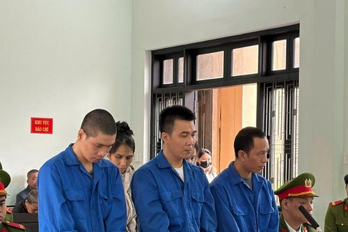 5 bị cáo nhận 86 năm tù về tội buôn bán và vận chuyển ma túy