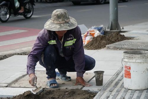 Hơn 400 tỷ đồng 'lột xác' vỉa hè nhiều tuyến đường ở TPHCM