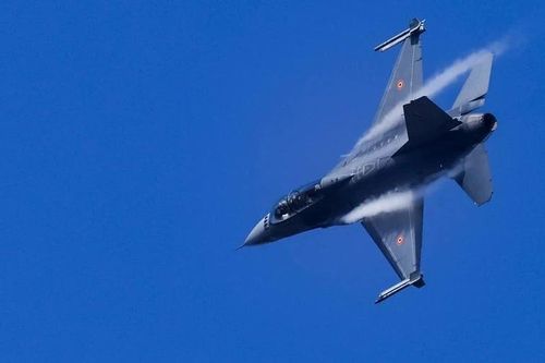 Tiêm kích F-16 của Thổ Nhĩ Kỳ bắn hạ máy bay không người lái ở Biển Đen