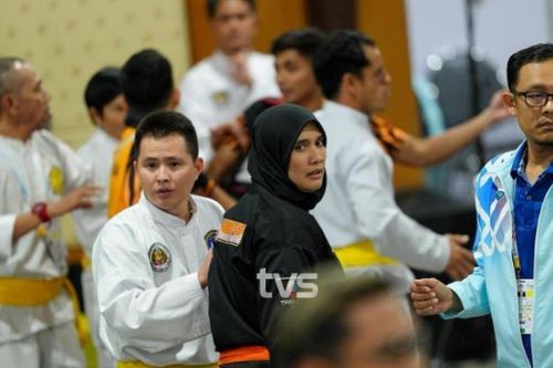Bị xử ép thua Thái Lan, đội Pencak Silat Malaysia đuổi đánh trọng tài