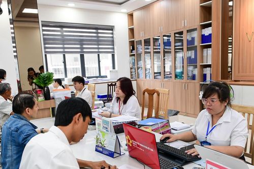 Sắp xếp phòng chuyên môn thuộc UBND cấp xã