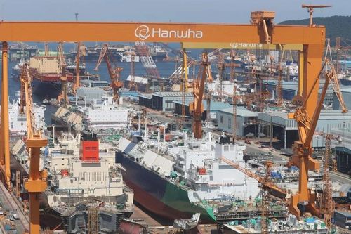 Hàn Quốc lần đầu tuyển lao động nước ngoài có tay nghề trong ngành đóng tàu