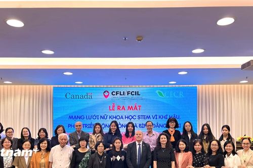 Đà Nẵng ra mắt mạng lưới nữ khoa học vì khí hậu và bình đẳng giới
