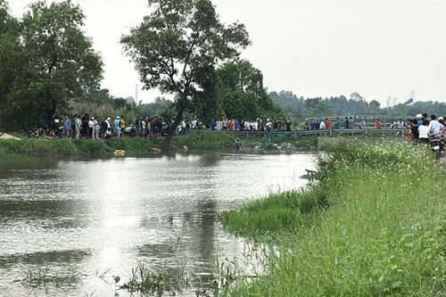 TP Hồ Chí Minh: Hai thiếu niên bị đuối nước dưới rạch sau trường tiểu học